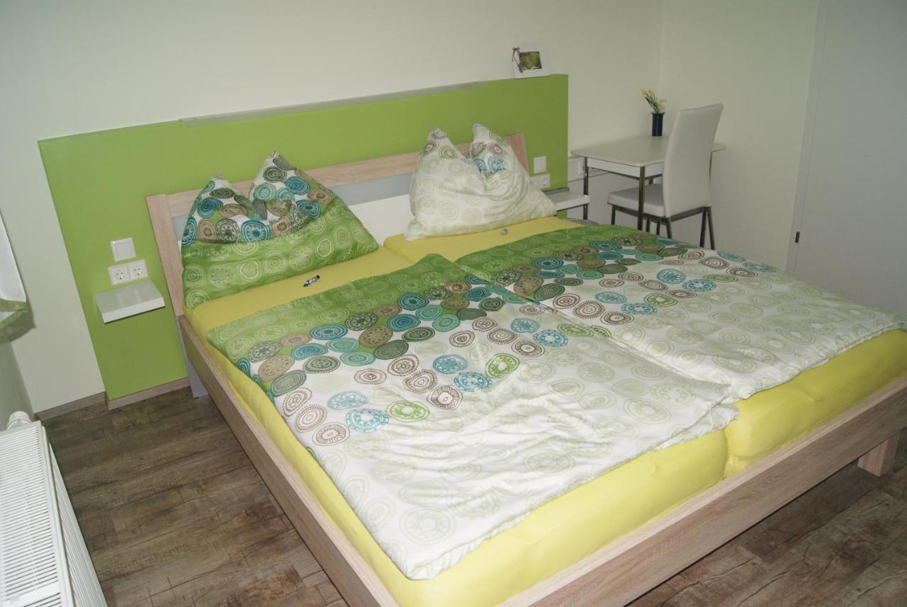 Privatzimmer Mitterbacher Fohnsdorf Exterior foto